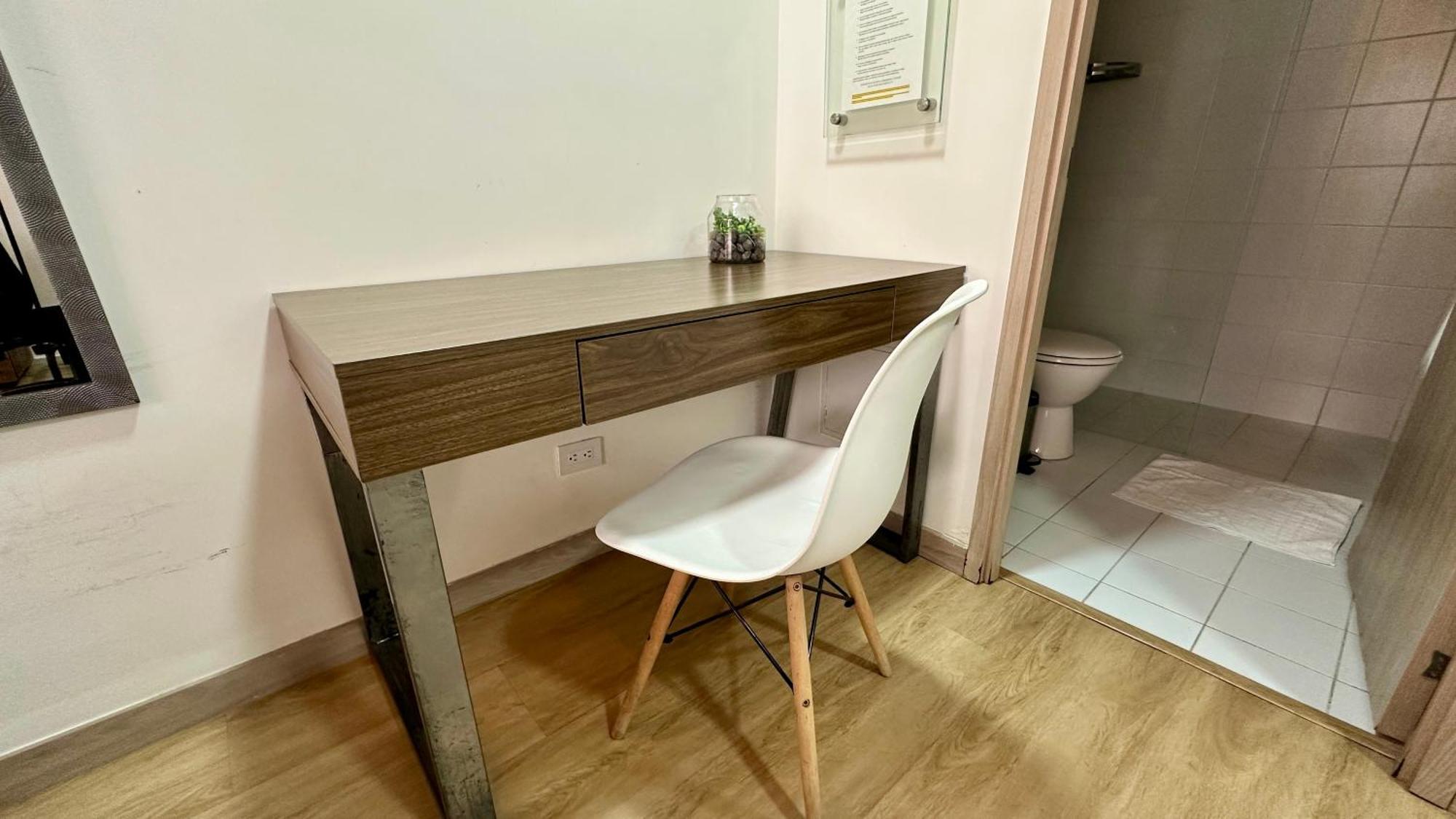 Prime Laureles Location With Air Conditioning Medellín Zewnętrze zdjęcie